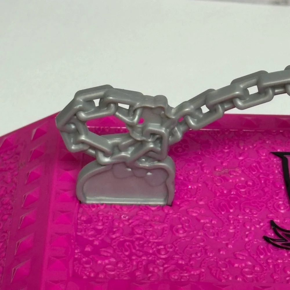 Monster High Create a Monster Design Lab Coffin Only 2011 Pink Black